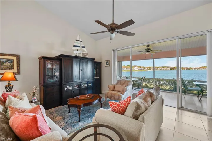 6644 Vancouver Ln, Naples Fl 34104
