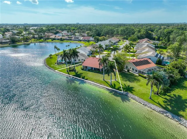 6644 Vancouver Ln, Naples Fl 34104