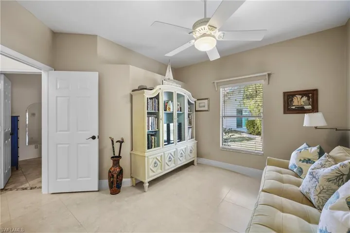6644 Vancouver Ln, Naples Fl 34104
