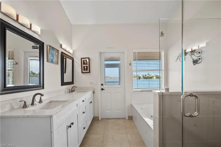 6644 Vancouver Ln, Naples Fl 34104