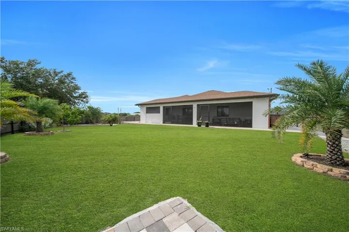 362 Pecan Ave, Lehigh Acres, Florida 33974