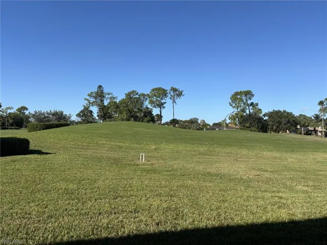 605  Augusta  BLVD, Naples, FL 34113