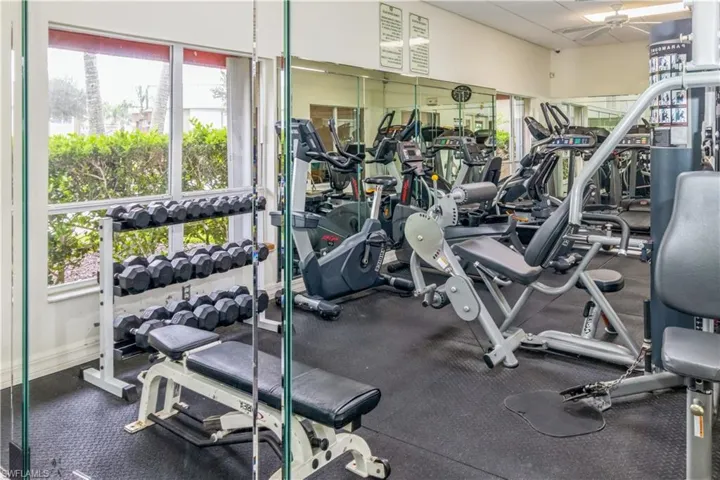 15010  Lakeside View  DR, Fort Myers, FL 33919
