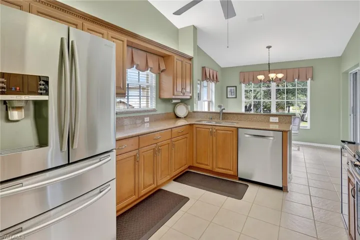 15010  Lakeside View  DR, Fort Myers, FL 33919