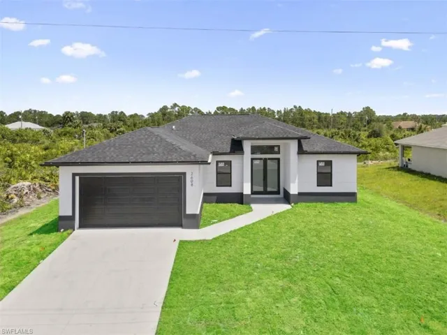2816 23rd St W, Lehigh Acres Fl 33971