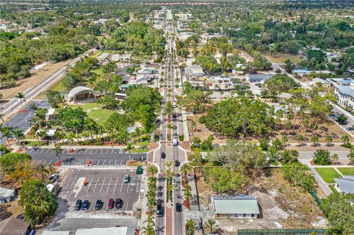 Beautiful Downtown Bonita Springs
