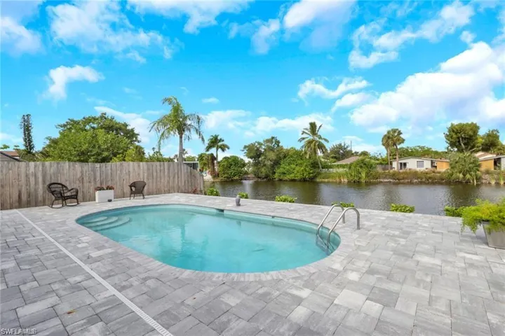 829 107th Ave N, Naples, Florida 34108