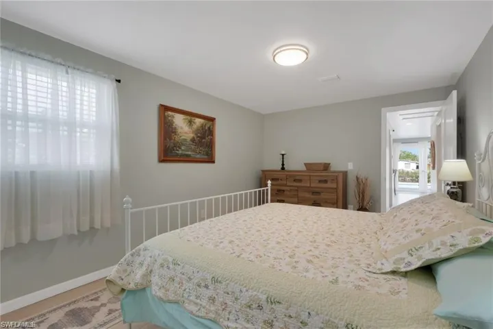829 107th Ave N, Naples, Florida 34108