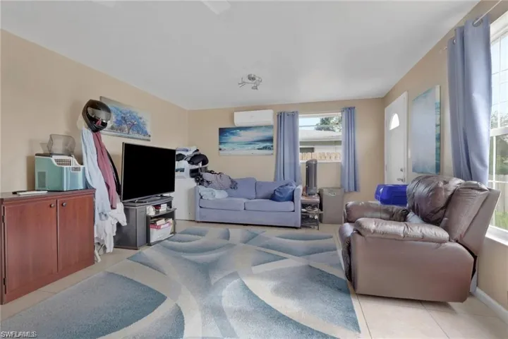 829 107th Ave N, Naples, Florida 34108