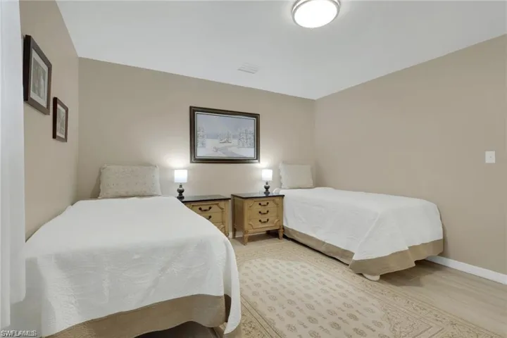 829 107th Ave N, Naples, Florida 34108