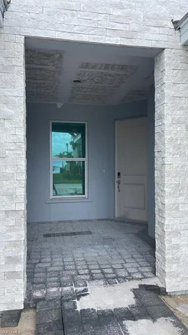 Private front door entrance and covered front patio space