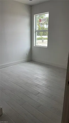 Guest bedroom #1