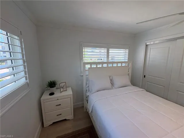2100 Gulf Shore Blvd N 120, Naples, Florida 34102