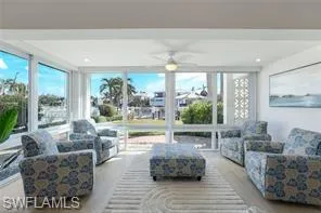 2100 Gulf Shore Blvd N 120, Naples, Florida 34102