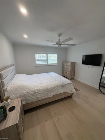 2100 Gulf Shore Blvd N 120, Naples, Florida 34102
