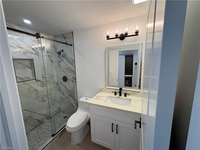 2100 Gulf Shore Blvd N 120, Naples, Florida 34102