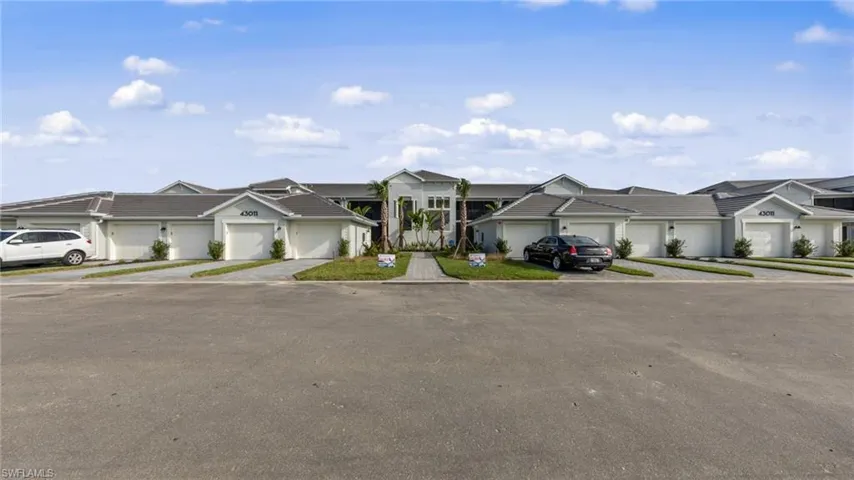43984  Boardwalk  LOOP, Babcock Ranch, FL 33982