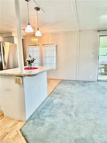 518 Pine Tree Ct, North Fort Myers, Florida 33917