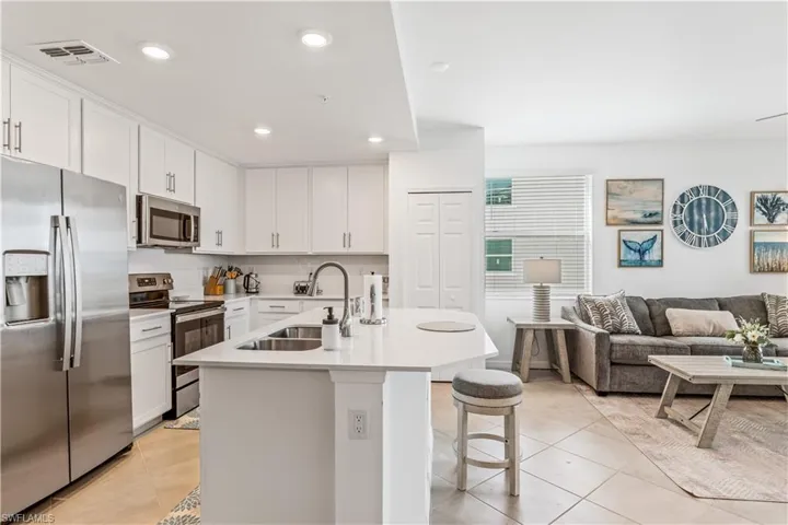 43997  Boardwalk  LOOP, Babcock Ranch, FL 33982
