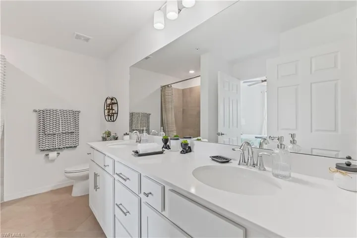 43997  Boardwalk  LOOP, Babcock Ranch, FL 33982