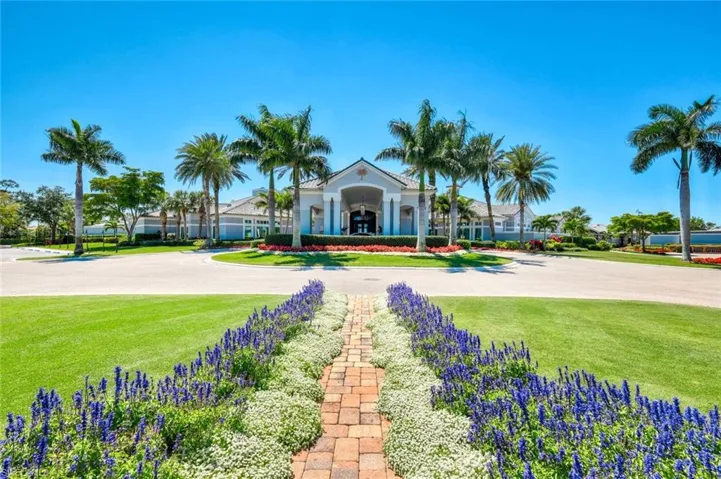 Welcome to Colonial Country Club!