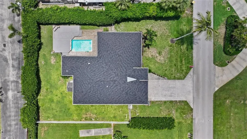93 7th St, Bonita Springs, Florida 34134