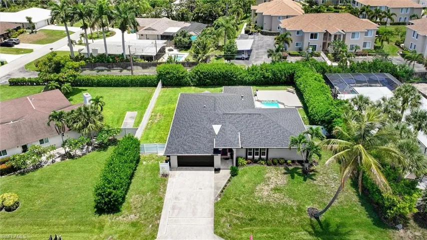 93 7th St, Bonita Springs, Florida 34134