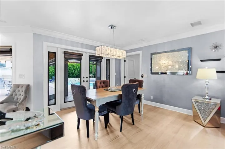 93 7th St, Bonita Springs, Florida 34134