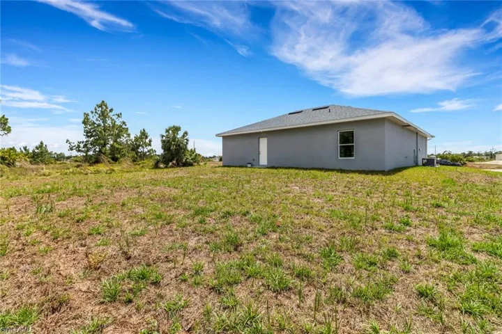 761  Fleming S AVE, Lehigh Acres, FL 33974