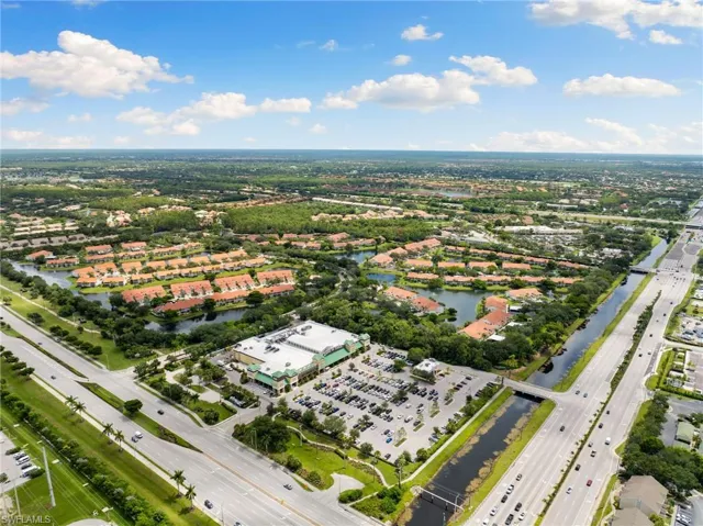 5045 Cedar Springs Dr 103, Naples, Florida 34110