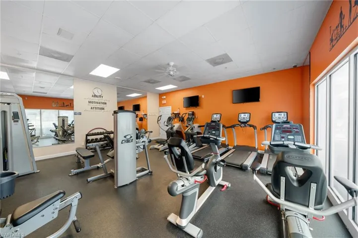 5045 Cedar Springs Dr 103, Naples, Florida 34110