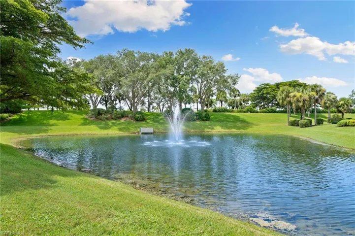 5045 Cedar Springs Dr 103, Naples, Florida 34110