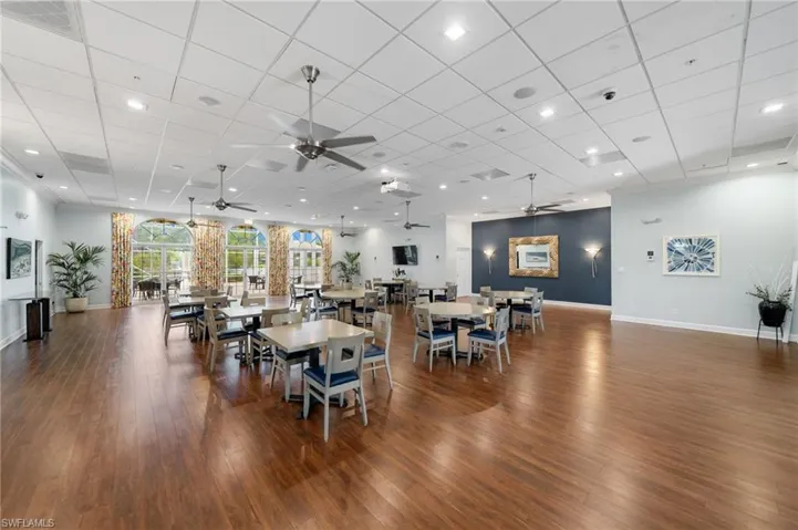5045 Cedar Springs Dr 103, Naples, Florida 34110
