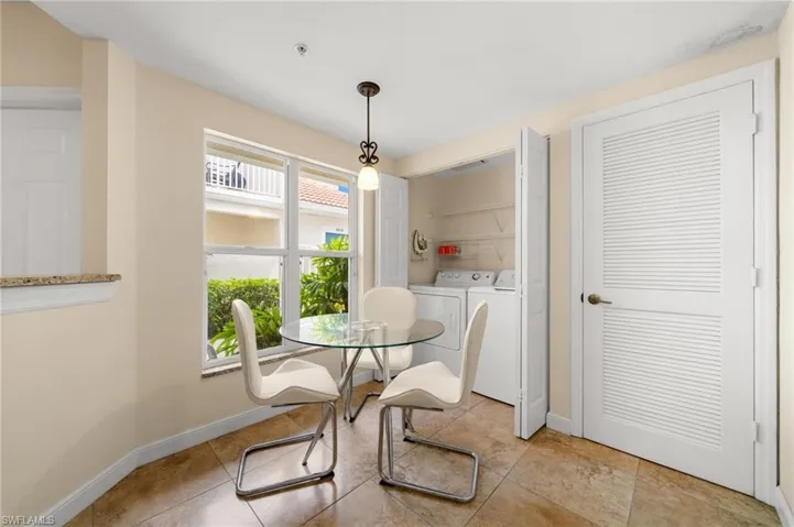 5045 Cedar Springs Dr 103, Naples, Florida 34110