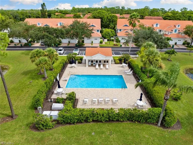 5045 Cedar Springs Dr 103, Naples, Florida 34110