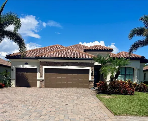 9352 Vercelli Ct, Naples, Florida 34113