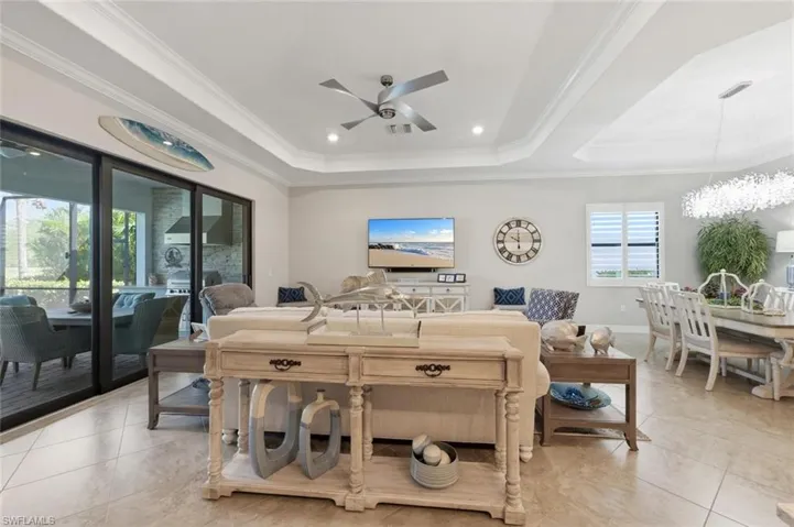 1831 Mustique St, Naples, Florida 34120
