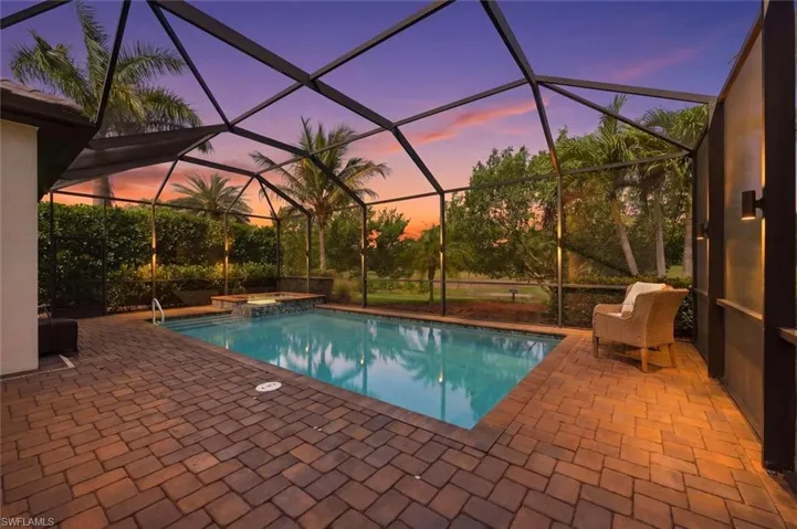 1831 Mustique St, Naples, Florida 34120