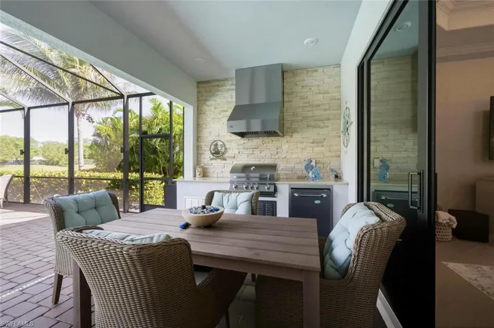 1831 Mustique St, Naples, Florida 34120