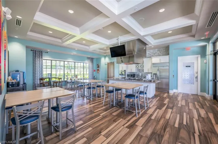 1831 Mustique St, Naples, Florida 34120