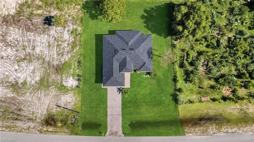 Aerial view of property and surrounding area