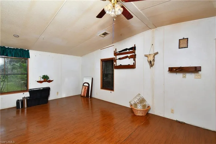 5370 Pioneer 17th St, Clewiston, Florida 33440