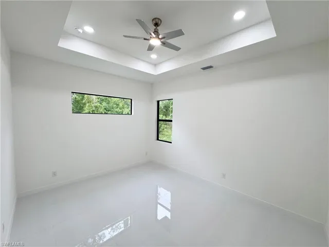 728  Crestline S AVE, Lehigh Acres, FL 33974