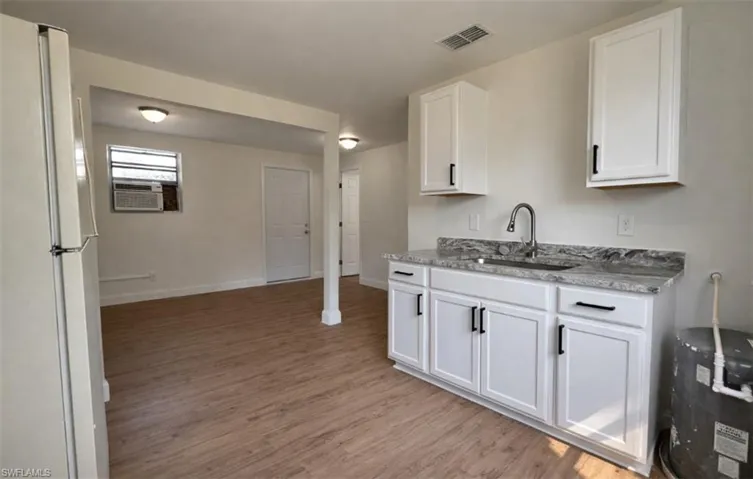 569 Nuna Ave, Fort Myers, Florida 33905