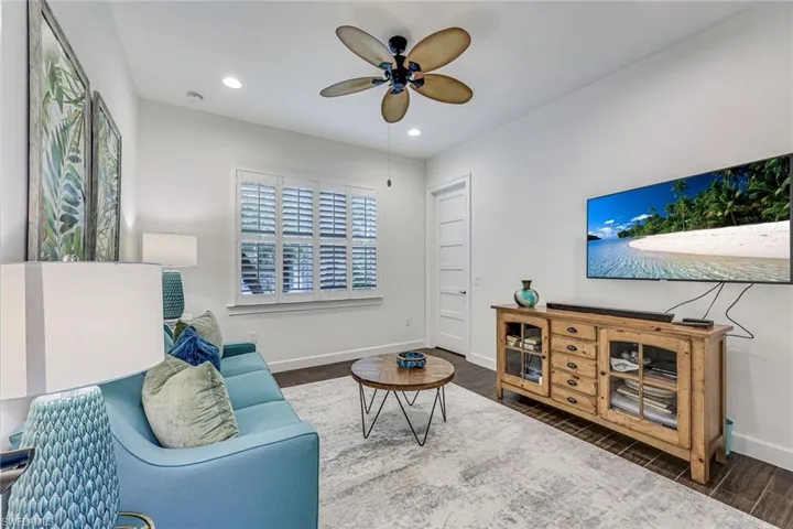 4964 Andros Dr, Naples, Florida 34113