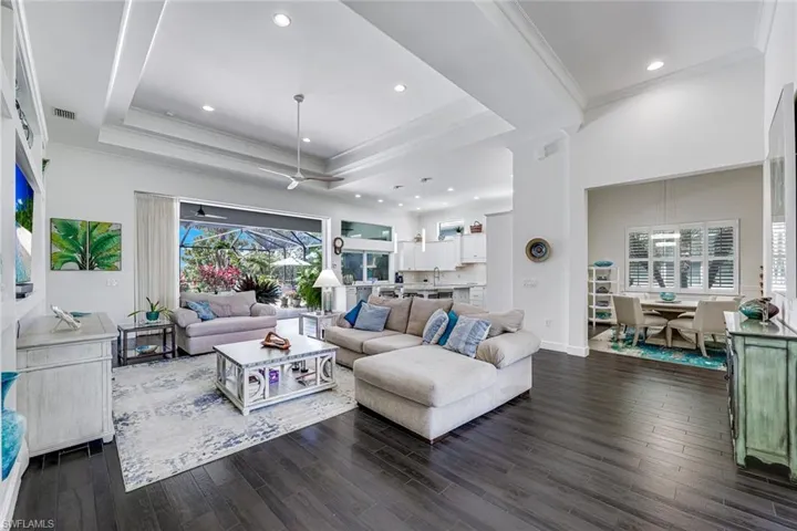 4964 Andros Dr, Naples, Florida 34113