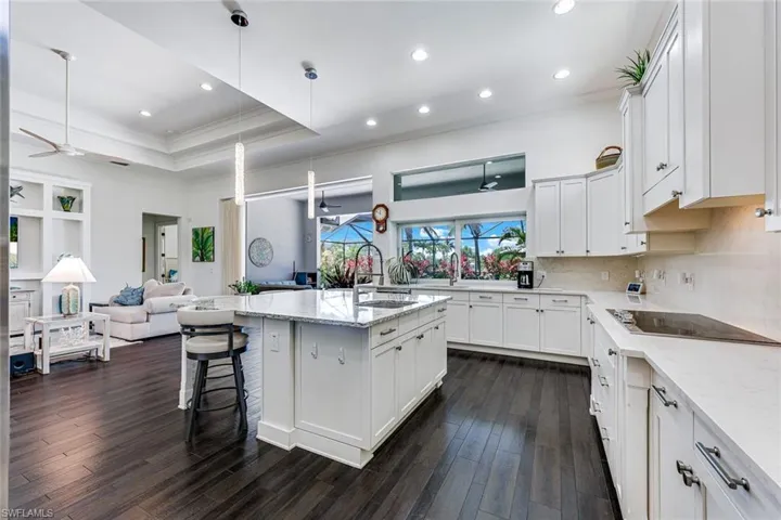 4964 Andros Dr, Naples, Florida 34113