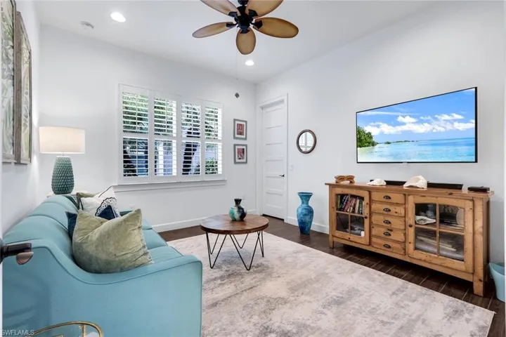 4964 Andros Dr, Naples, Florida 34113