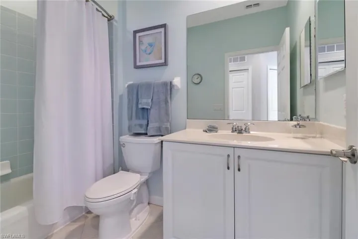 3289  Lindsey  LN, Naples, FL 34109