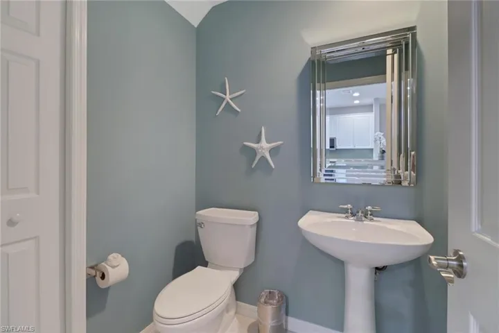 3289  Lindsey  LN, Naples, FL 34109